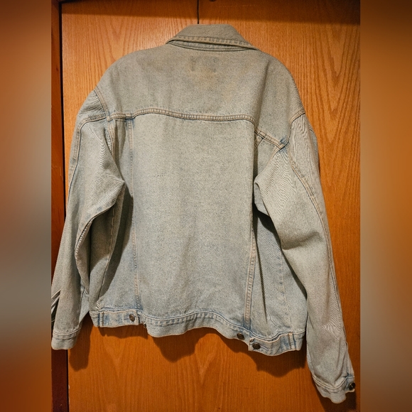 Men's Light denim jacket - Picture 3 of 3